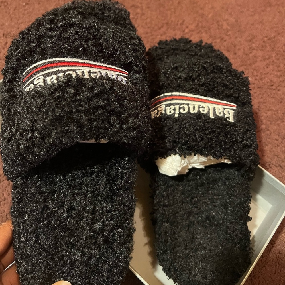 Balenciaga Furry SAndals